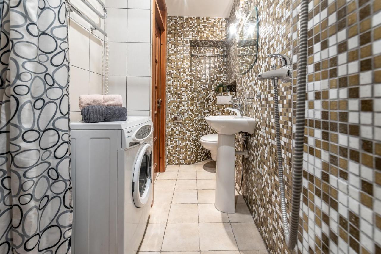 Vilnius Central Gate Apartments. Self Check-In Bagian luar foto