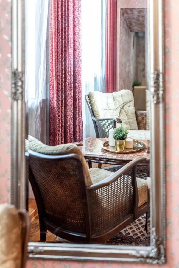 Vilnius Central Gate Apartments. Self Check-In Bagian luar foto